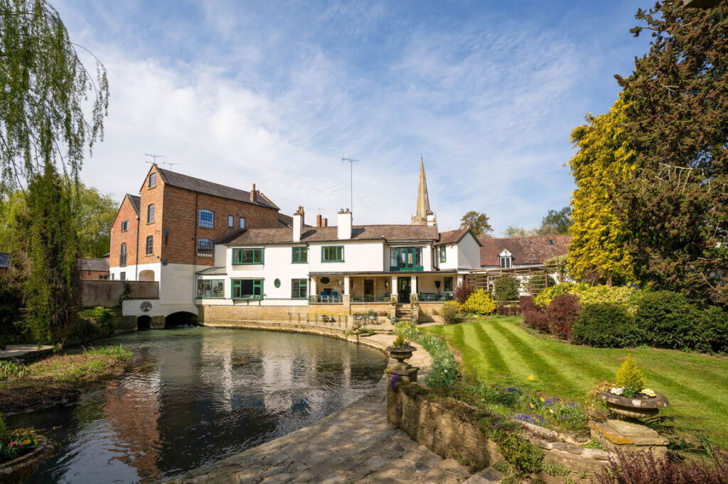 Tredington, Shipston-on-stour, CV36 4NQ